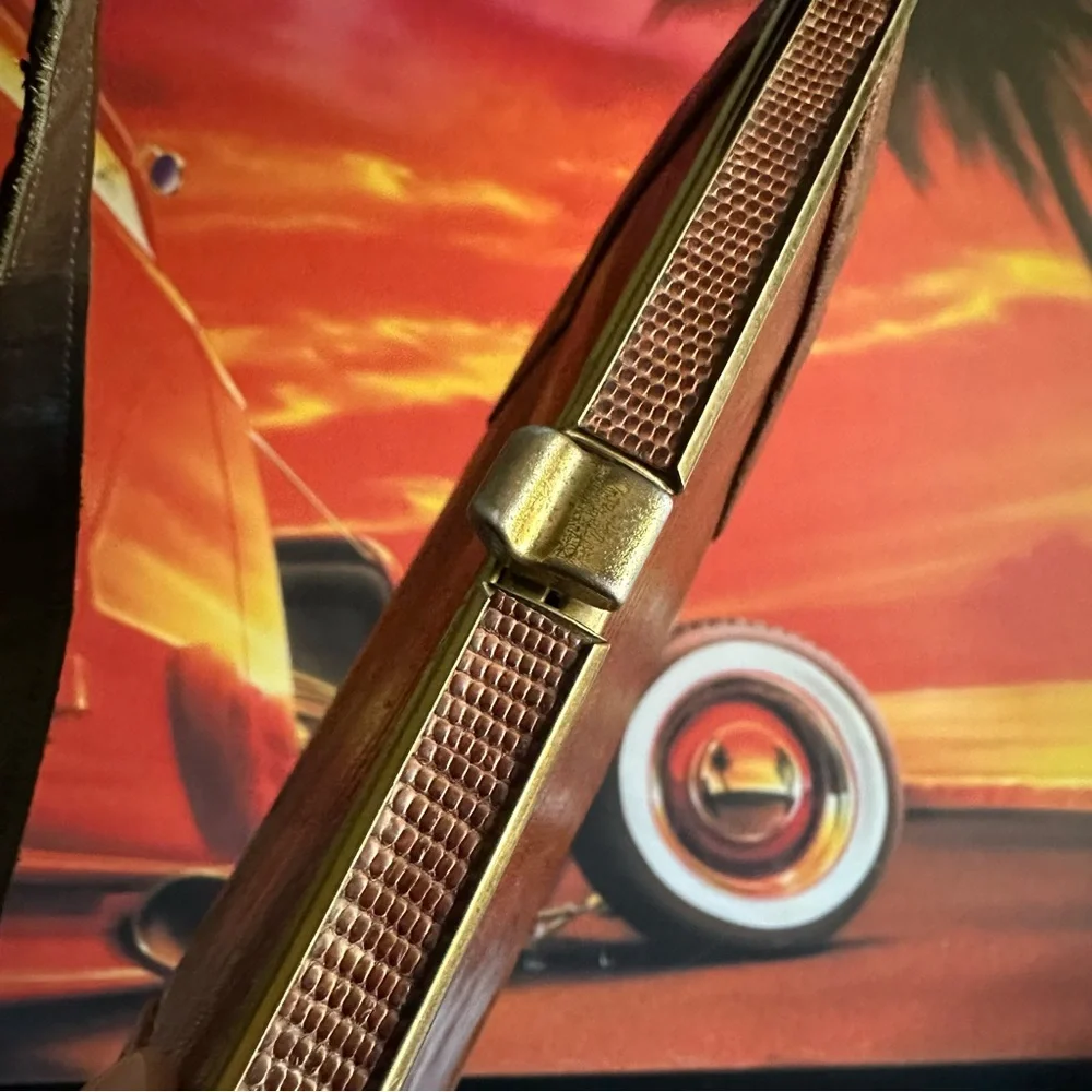 Vintage alligator top handle bag MCM retro - Picture 6 of 9